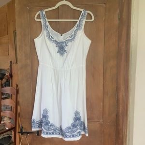 Vineyard Vines never worn dress